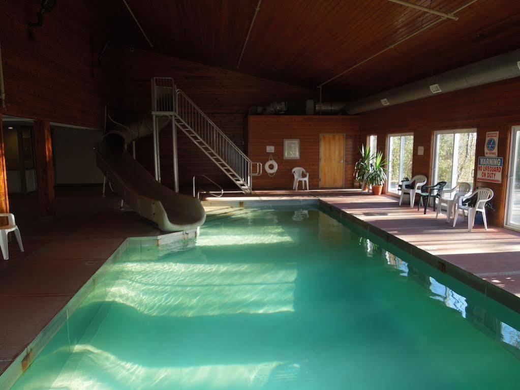 Baymont By Wyndham Essex Burlington Area Hotel Exterior foto